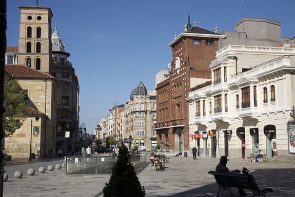 Plaza san marcelo leon
