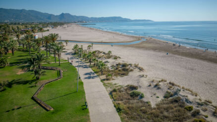 Playas de Castelló, el destino perfecto para disfrutar de deportes acuáticos